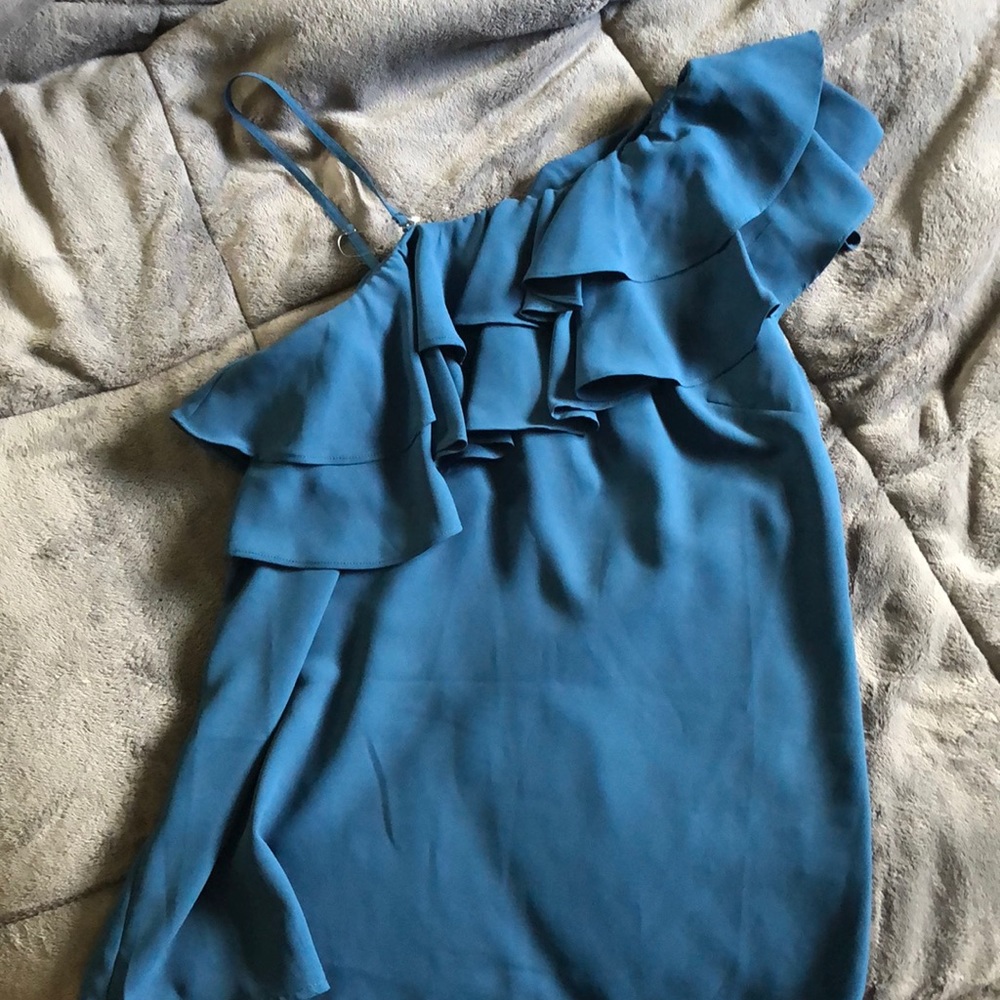 off the shoulder shirt